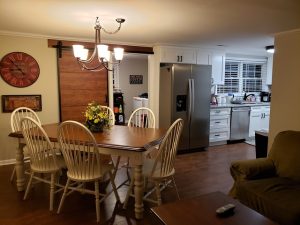 domestic-4557835_640